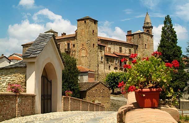 Il Grappolo In Langa Villa Monastero Bormida Екстериор снимка